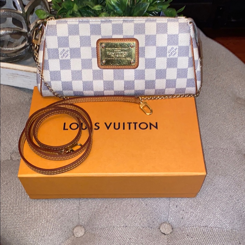 Louis Vuitton Damier Azur Eva Clutch & crossbody bag